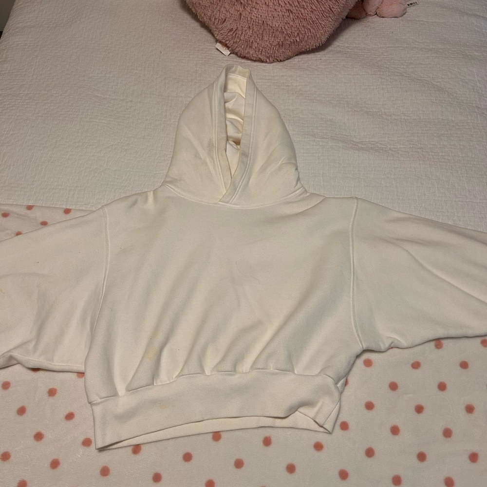 Aritzia Women's Off-White Hoodie